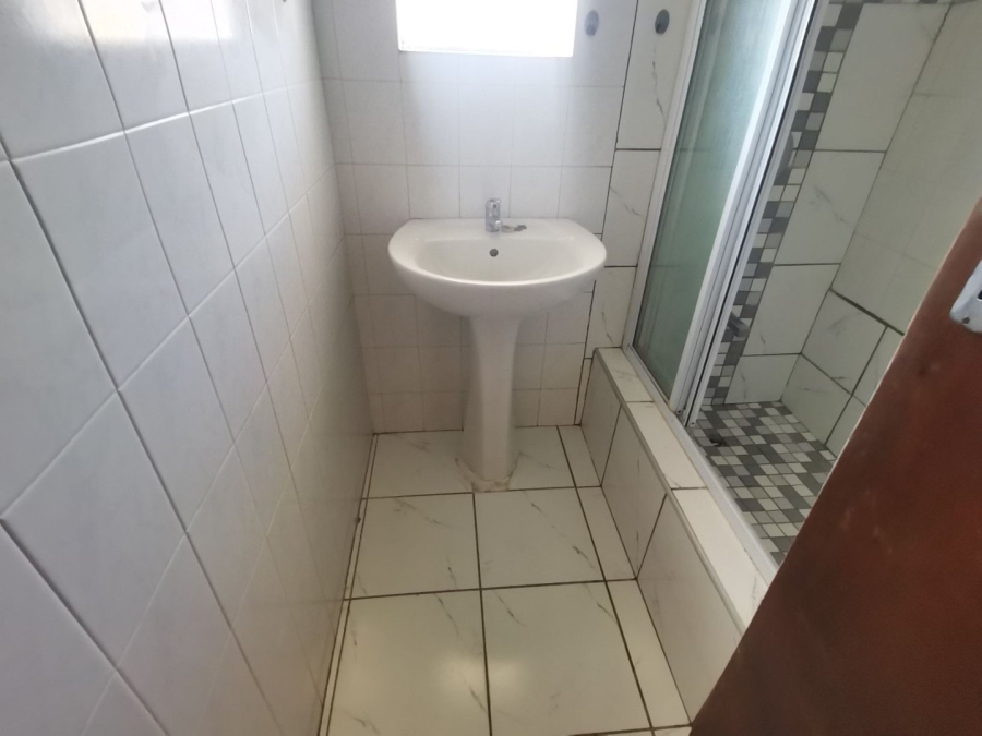 To Let 3 Bedroom Property for Rent in Kabega Park Eastern Cape